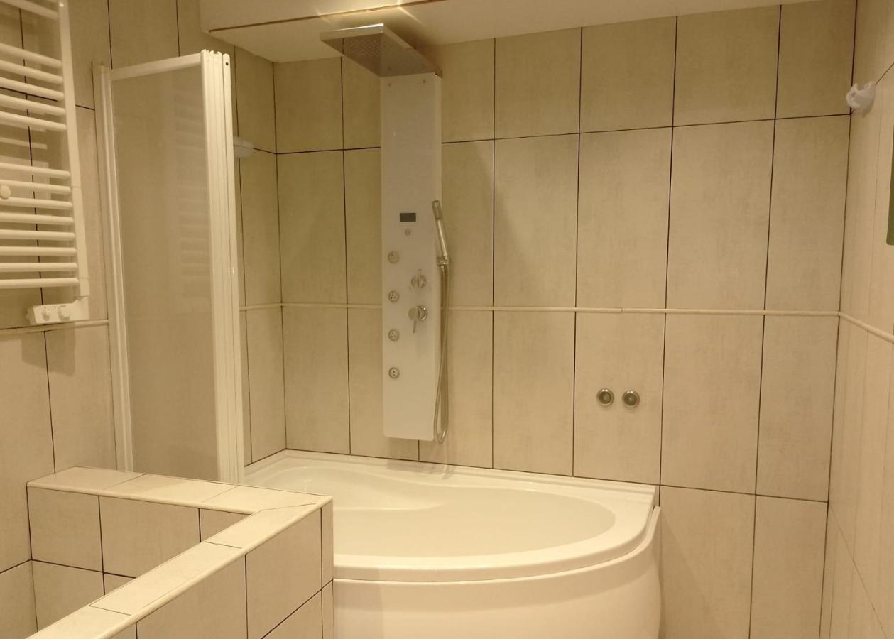 Suite Mimosa Con Piscina - Affitti Brevi Italia シルミオーネ エクステリア 写真